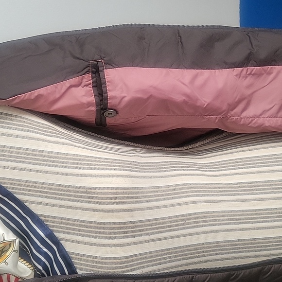 Coat - Picture 4 of 6